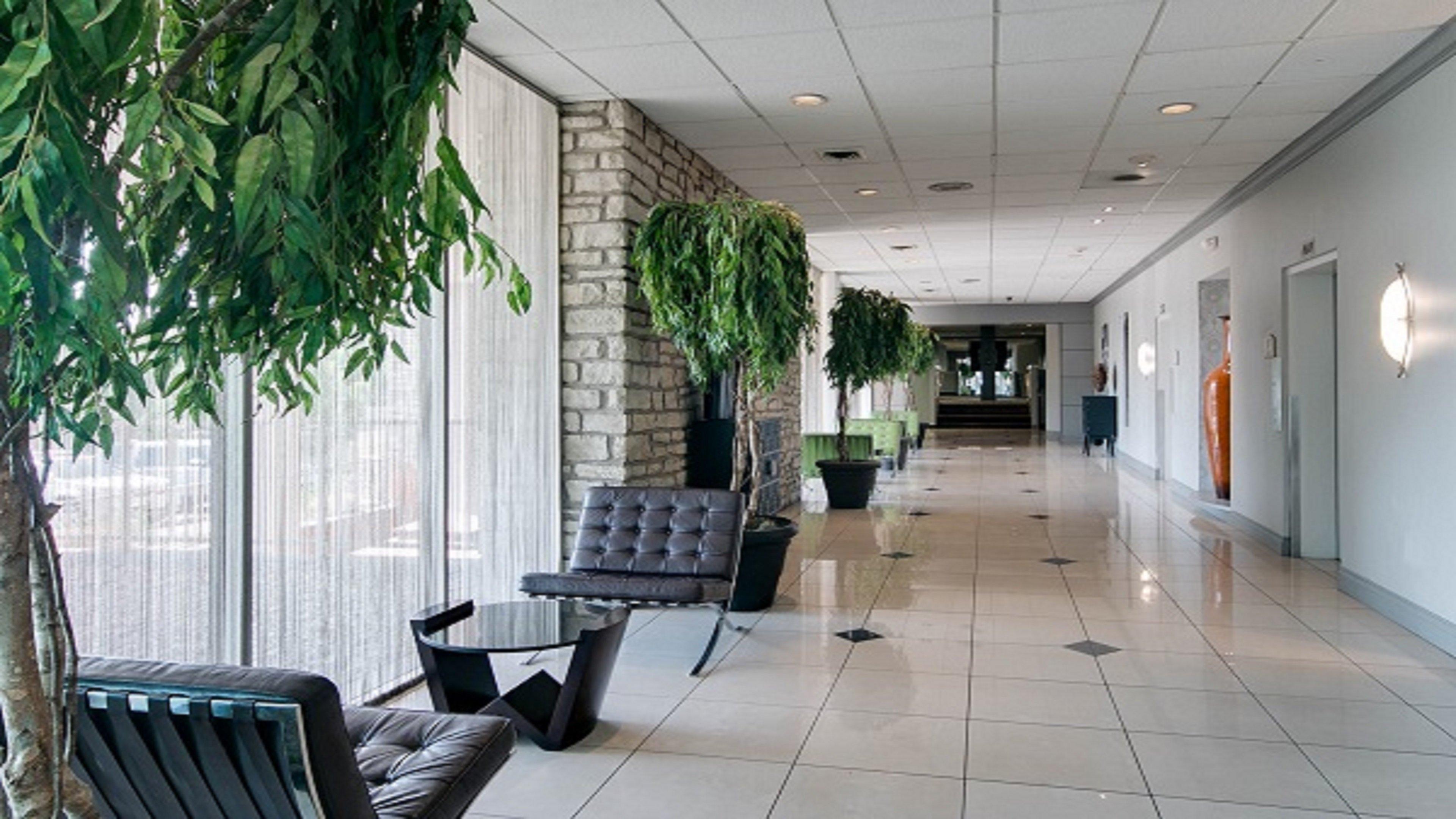 Holiday Inn At The Campus By Ihg Manhattan Exterior foto